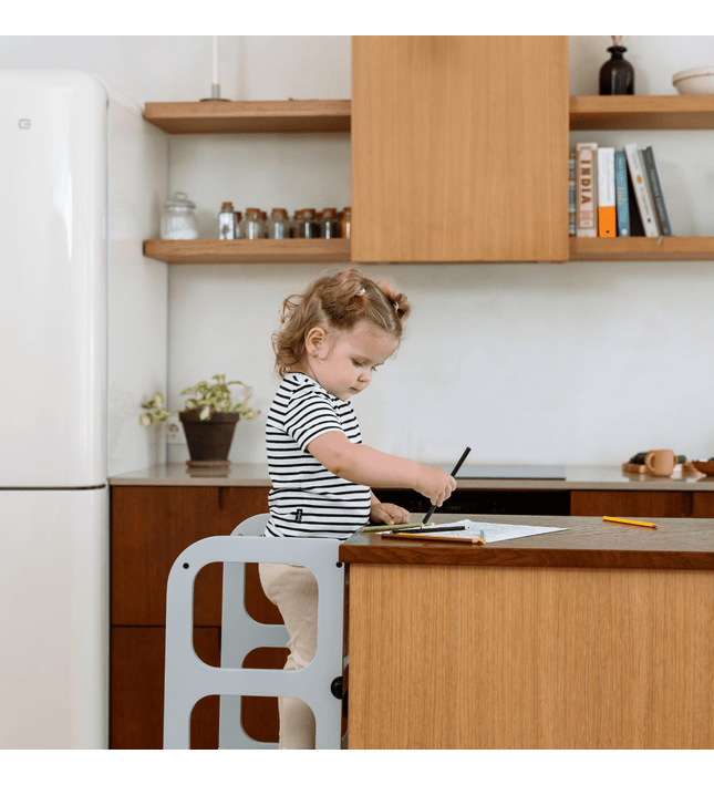 STEP'n'SIT® Convertible 2-in-1 Helper Tower/Table - Grey