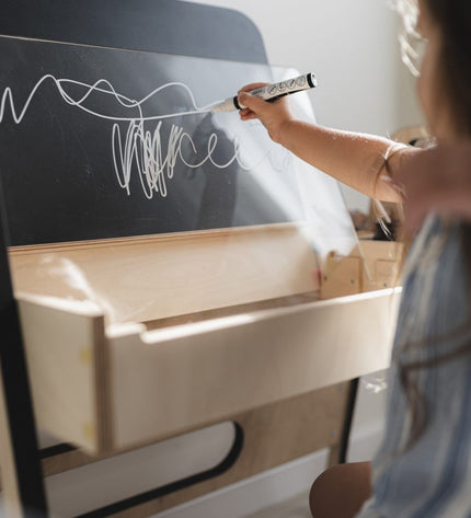 Adjustable Children Montessori Table and Chair Set Julle - Cannon Pink
