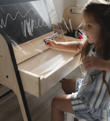 Multisensory Art Table/Desk Julle