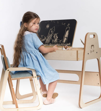 Multisensory Art Table/Desk Julle