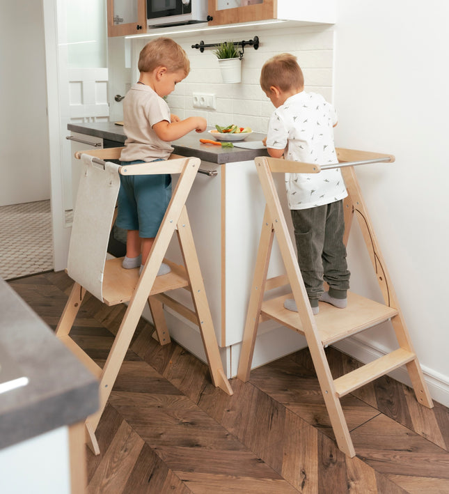 STEP'n'FOLD Foldable Helper Tower - Natural Wood